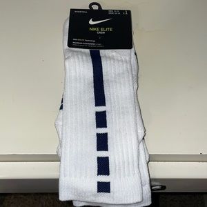 nike basketball socks